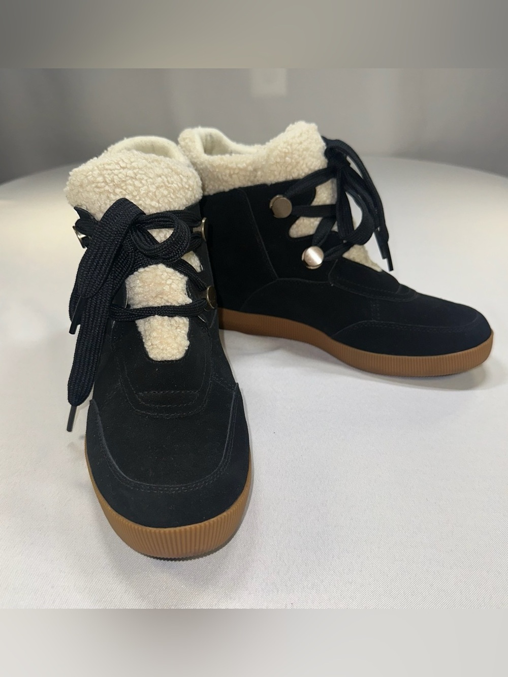 Sorel Out 'N About Plus Women's Boots Black Suede Faux Fur Size 11 NL5055